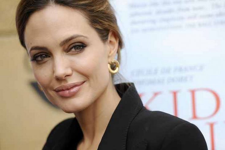 Дагестанский фермер назвал свои сливы в честь Анджелины Джоли