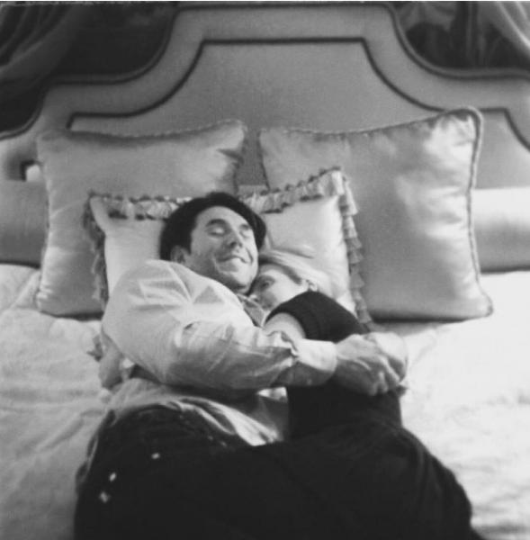Андрей Малахов показал постельное фото с женой