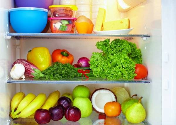 Эксперты назвали самый токсичный предмет в холодильнике