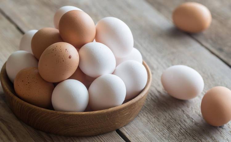 Как варить и чистить яйца, чтобы они не крошились