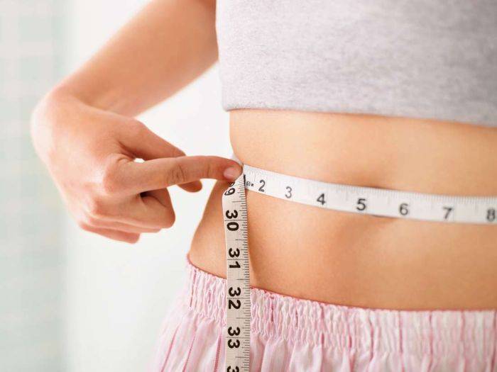 Почему женщины набирают вес после менопаузы