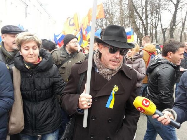 Макаревич выступит на территории Донбасса в поддержку украинцев