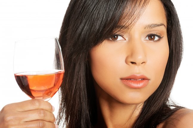 Алкоголь може багато чого розповісти про жіночий характер