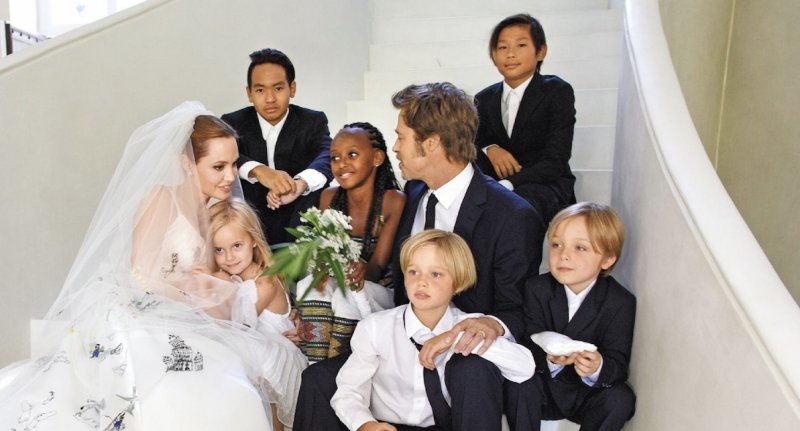 Способы воспитания детей в семье Джоли и Питта