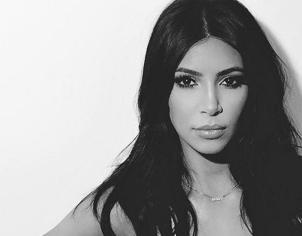 Ким Кардашьян «отменила» возвращение в социальные сети