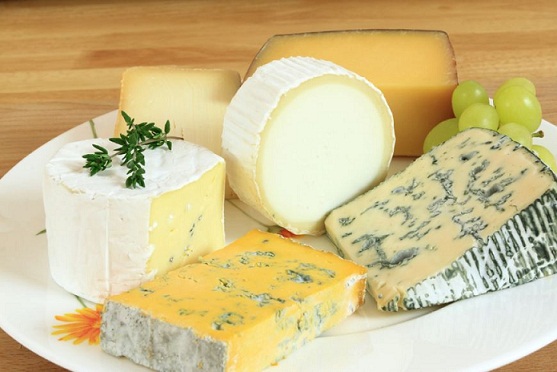 Сыр с плесенью замедляет процесс старения