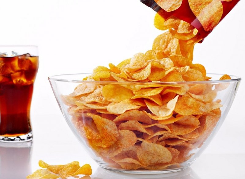 5 продуктов, в которых соли больше, чем в чипсах