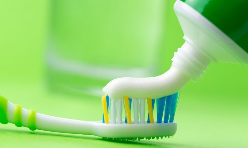 Чем может быть опасна для жизни зубная паста?