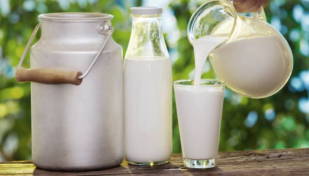 6 ознак, які свідчать, що ви вживаєте забагато молока