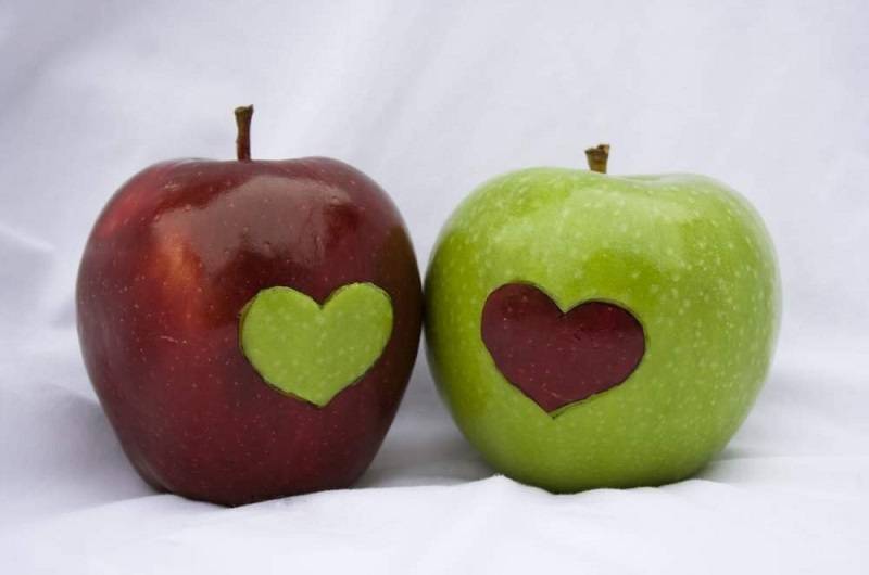 Червоні яблука проти зелених: які принесуть вам більше користі