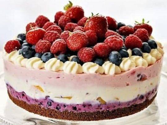 Разноцветный чизкейк с фруктами без выпечки: рецепт супер-десерта