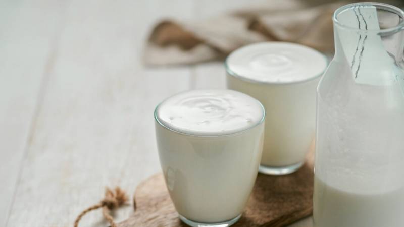 Как мгновенно сделать из молока кефир: лайфхак от фудблогера